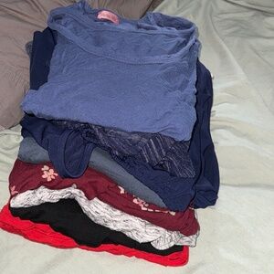 Nursing top bundle m/l